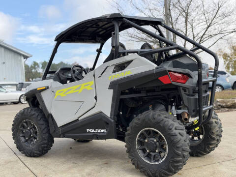 2021 Polaris Razor 900