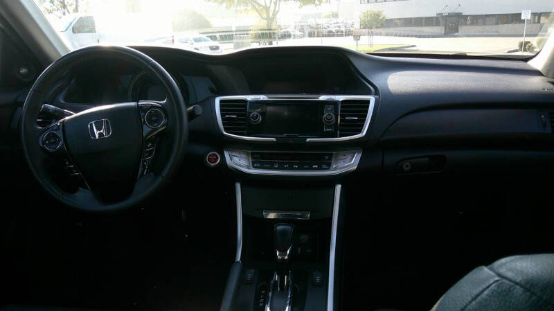 2015 Honda Accord Hybrid EX-L