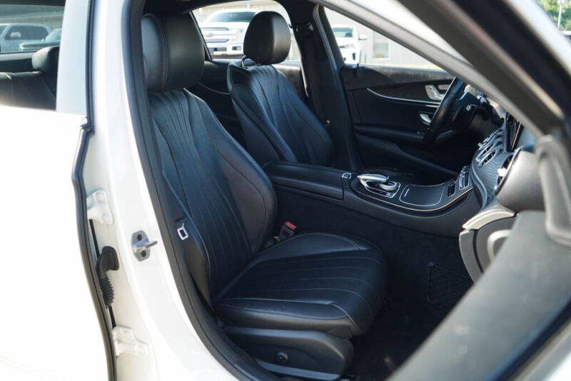 2019 Mercedes-Benz E-Class E 300