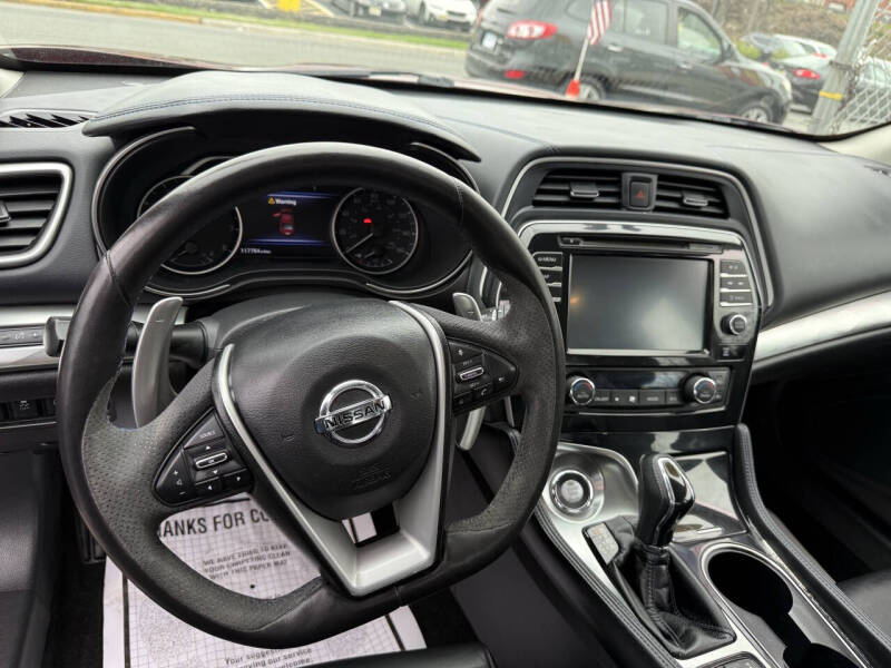2018 Nissan Maxima 3.5 SR