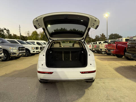 2019 Audi Q5 quattro Premium 45 TFSI