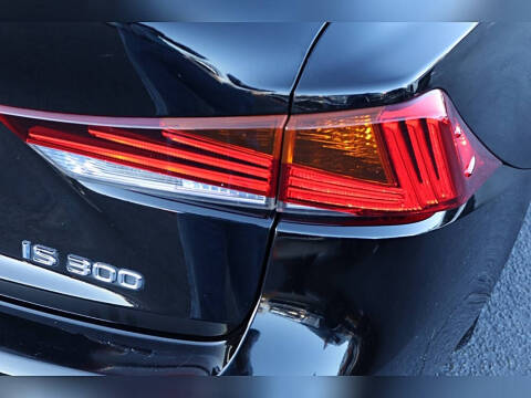 2020 Lexus IS 300