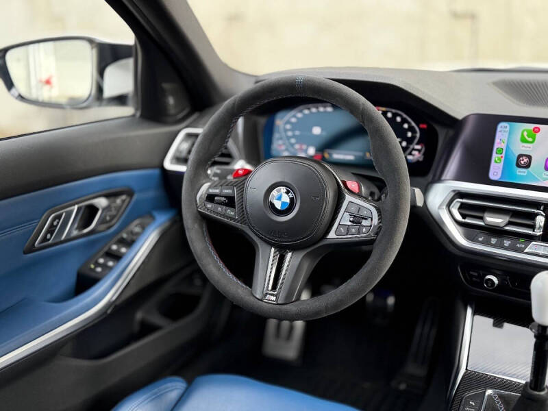 2022 BMW M3