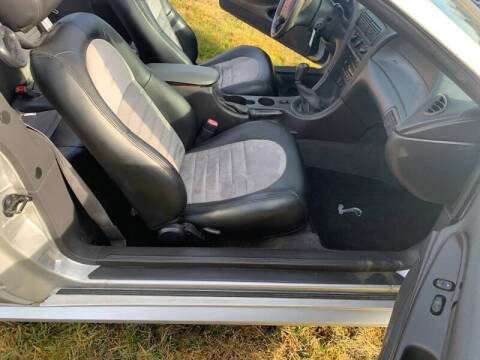 2001 Ford Mustang SVT Cobra