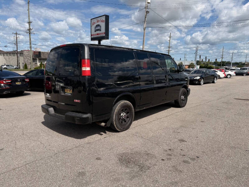2010 GMC Savana LS 1500