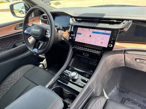 2026 Jeep Grand Cherokee Summit