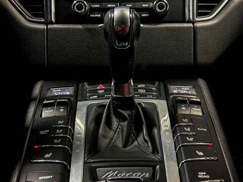 2017 Porsche Macan GTS