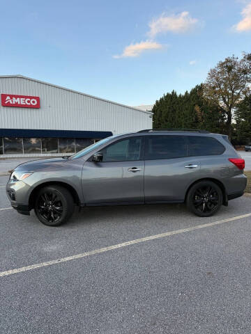 2018 Nissan Pathfinder SL