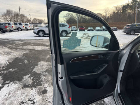 2011 Audi Q5 3.2 quattro Premium Plus