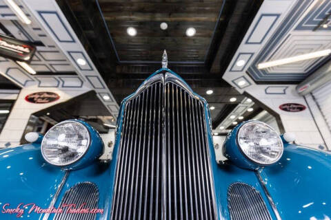 1940 Packard 120