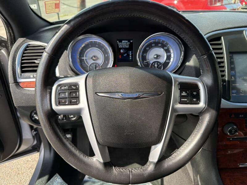 2013 Chrysler 300