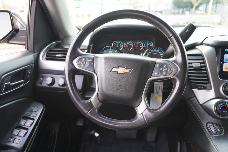 2019 Chevrolet Suburban LT