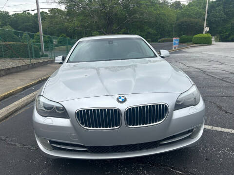 2013 BMW 5 Series for sale at Dealmakers Auto Sales in Lithia Springs GA