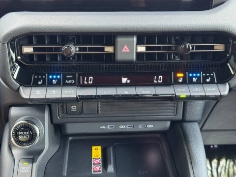 2025 Toyota Land Cruiser