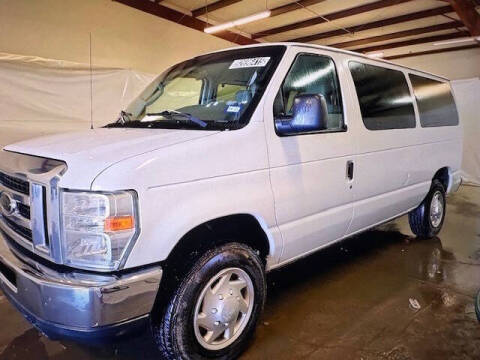 2014 Ford E-Series E-350 SD XL