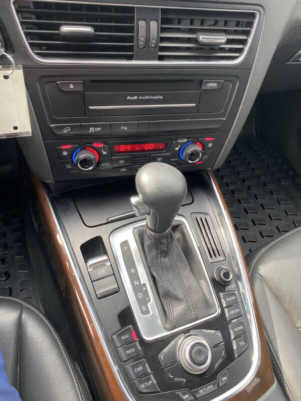 2012 Audi Q5 2.0T quattro Premium Plus