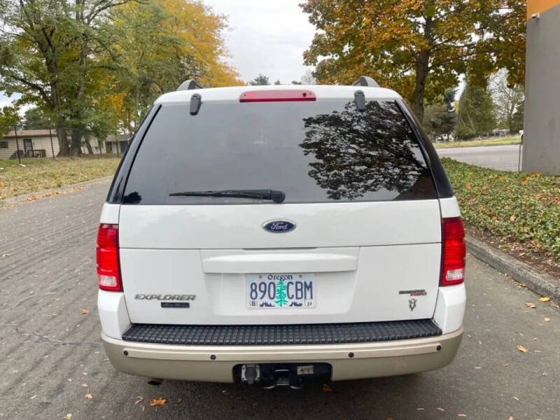 2004 Ford Explorer Eddie Bauer