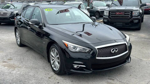 2015 Infiniti Q50 Premium
