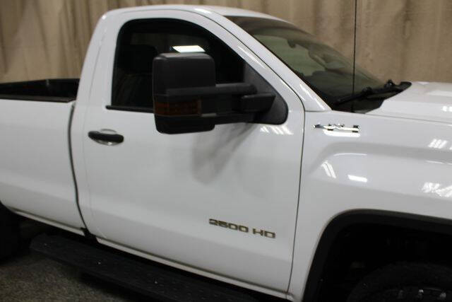 2019 GMC Sierra 2500HD Base photo 14