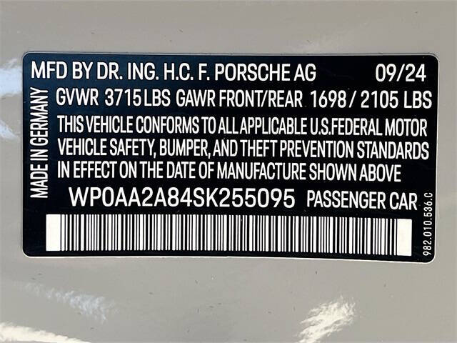 2025 Porsche 718 Cayman Style Edition