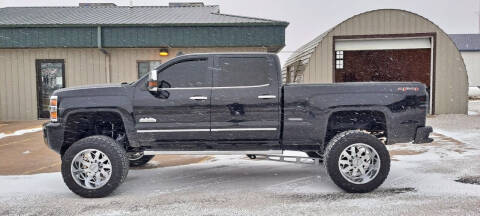 2015 Chevrolet Silverado 2500HD for sale at ARK AUTO LLC in Roanoke IL