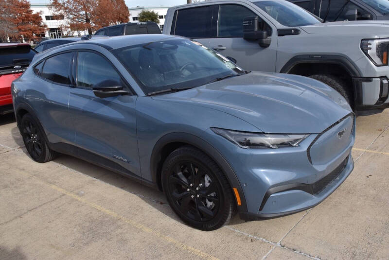 2024 Ford Mustang Mach-E Select