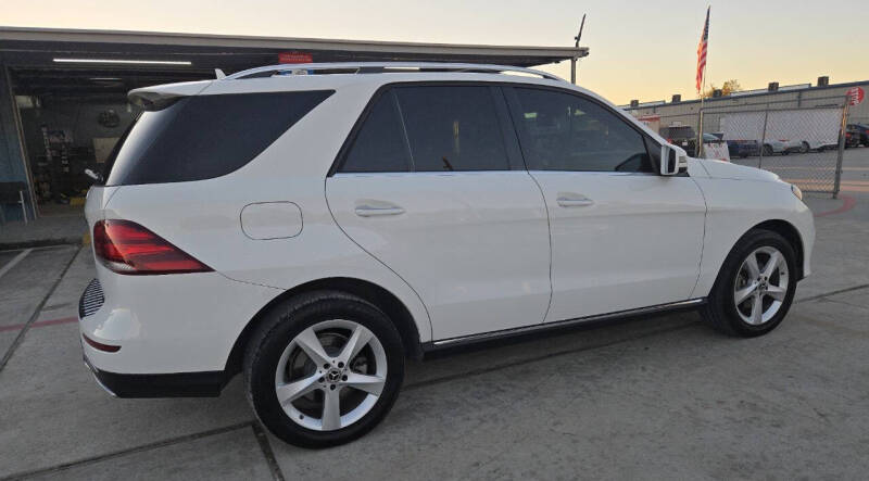 2017 Mercedes-Benz GLE-Class GLE350 photo 18