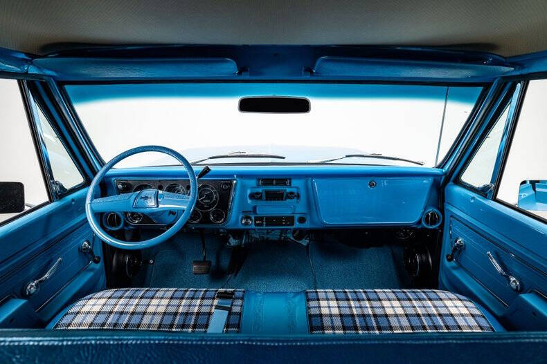 1972 Chevrolet Suburban