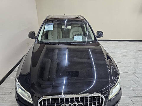 2017 Audi Q5 2.0T quattro Premium Plus