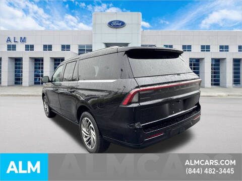 2025 Lincoln Navigator L Reserve