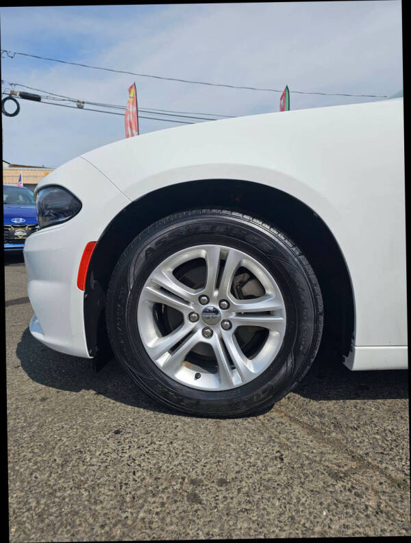 2021 Dodge Charger SXT
