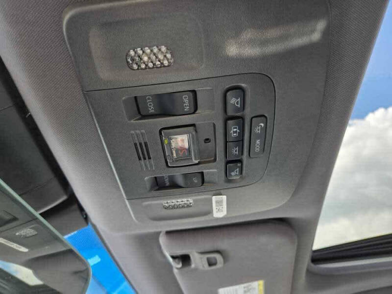 2019 Toyota Avalon Hybrid Limited