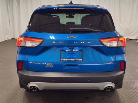 2020 Ford Escape Hybrid Titanium