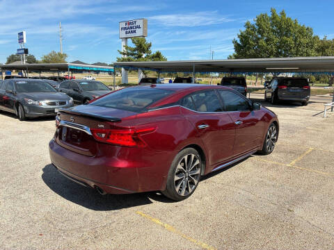 2016 Nissan Maxima 3.5 SR