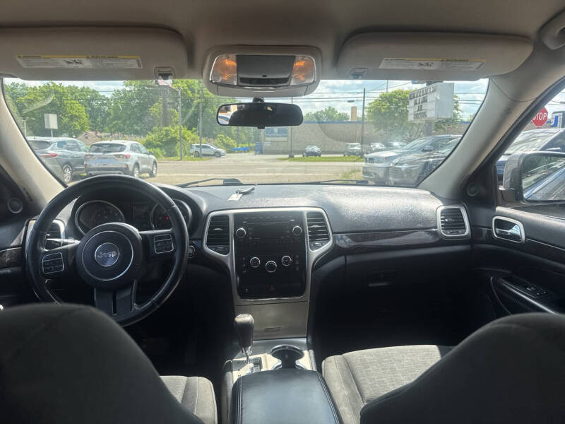 2013 Jeep Grand Cherokee Laredo