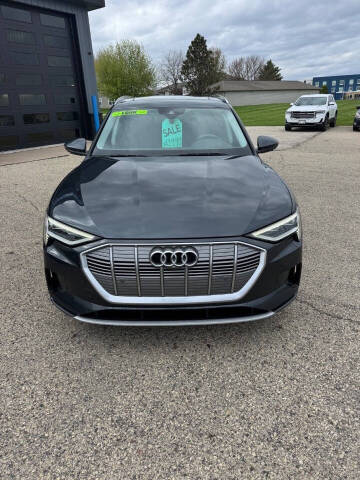 2019 Audi e-tron quattro Premium Plus