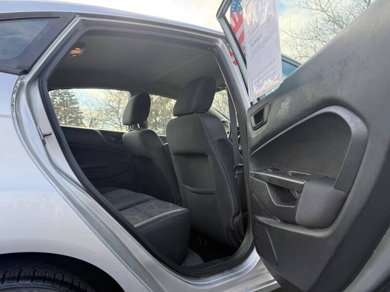 2012 Ford Fiesta SEL