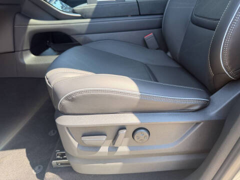 2027 Infiniti QX80 Luxe