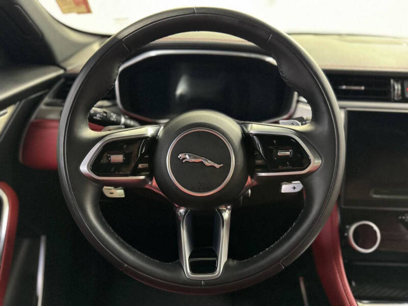 2024 Jaguar F-PACE P400 R-Dynamic S