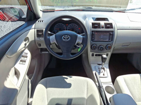 2013 Toyota Corolla LE