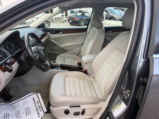 2012 Volkswagen Passat TDI SEL Premium