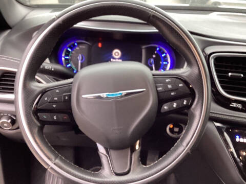 2020 Chrysler Pacifica Hybrid Limited