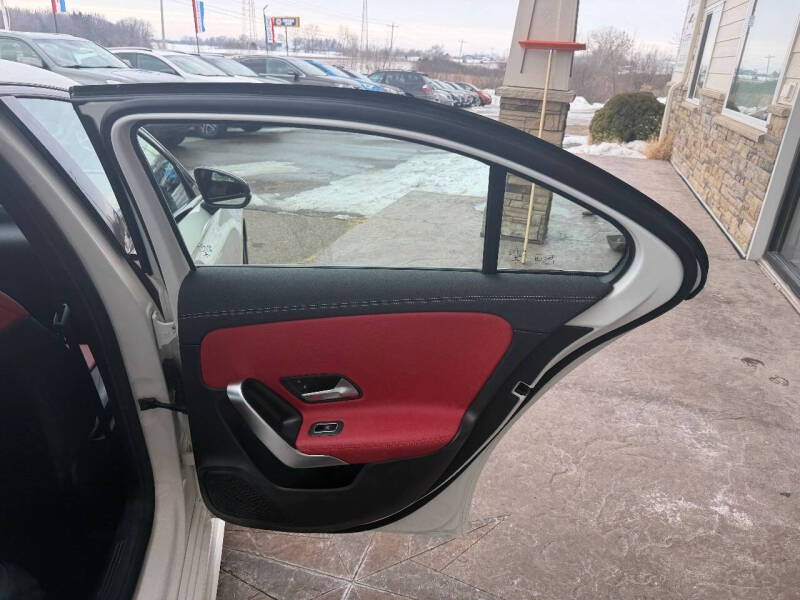 2020 Mercedes-Benz A-Class A 220 4MATIC