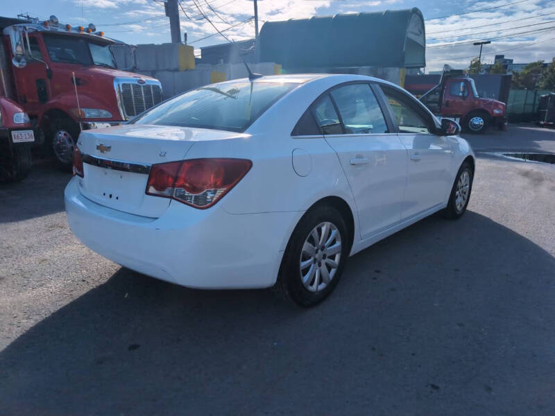 2011 Chevrolet Cruze LT