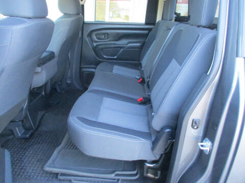 2023 Nissan Titan