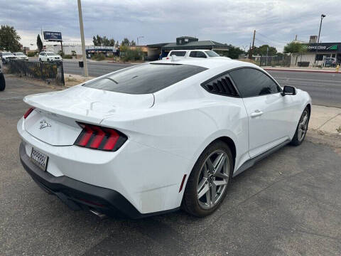 2024 Ford Mustang EcoBoost