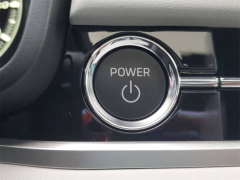 2025 Mitsubishi Outlander PHEV SEL