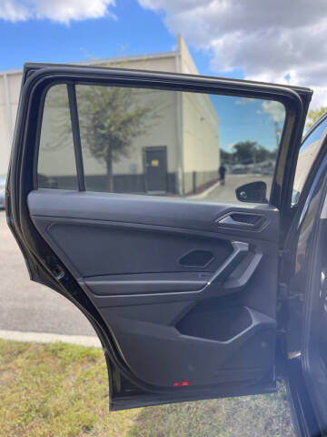 2020 Volkswagen Tiguan SE