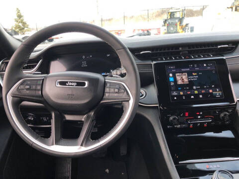 2024 Jeep Grand Cherokee Altitude