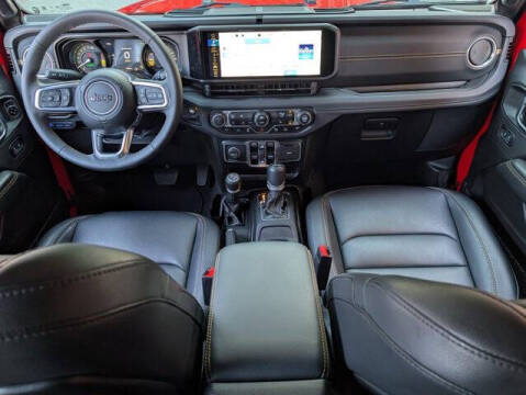 2024 Jeep Wrangler Sahara 4xe